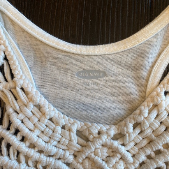 Old Navy Tank Top, Size XS (16), Crochet Detail Around Neckline - Picture 3 of 8